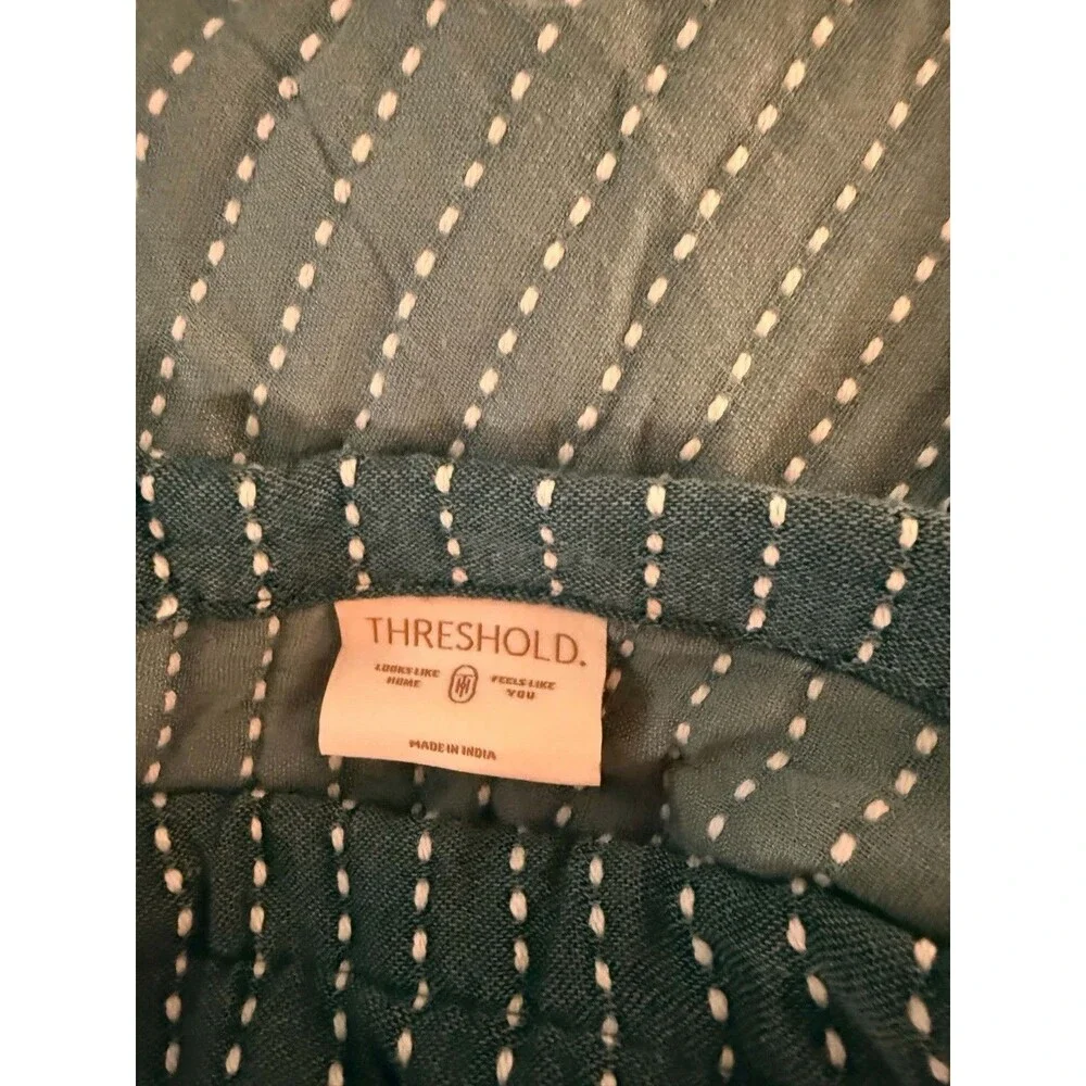 Threshold Full Queen Matelasse Bed Blanket Blue Textured Bedding New